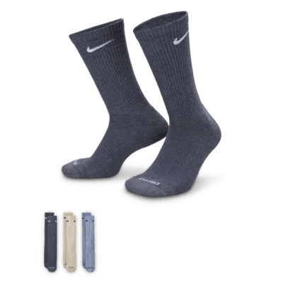 Nike dri fit cushion crew socks black best sale